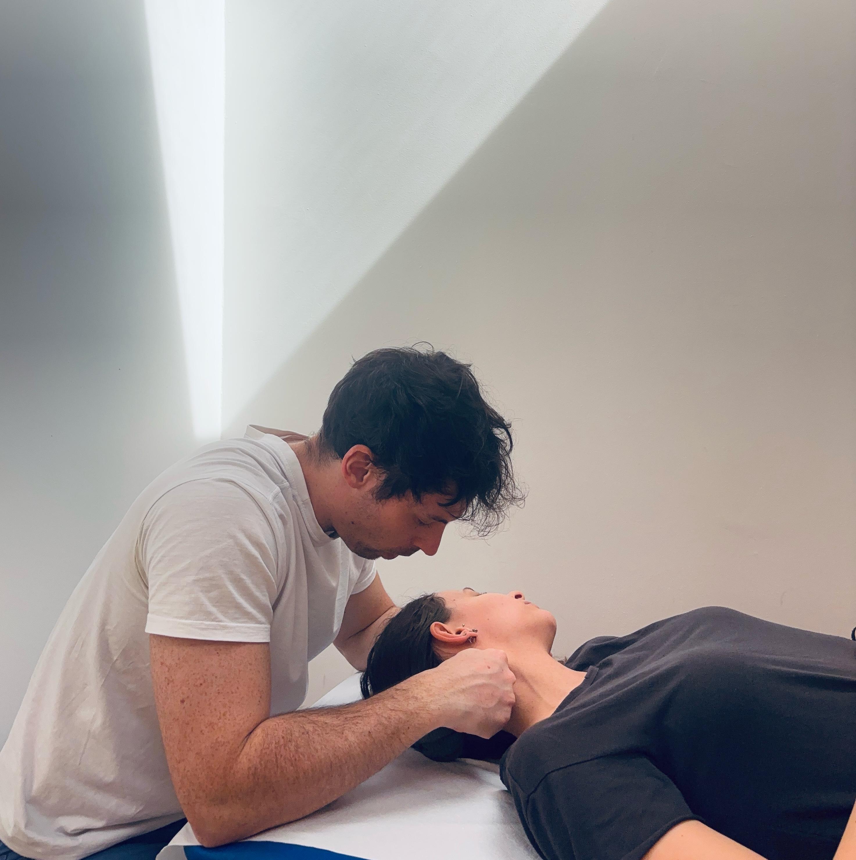 Terapia manuale e trattamento miofasciale